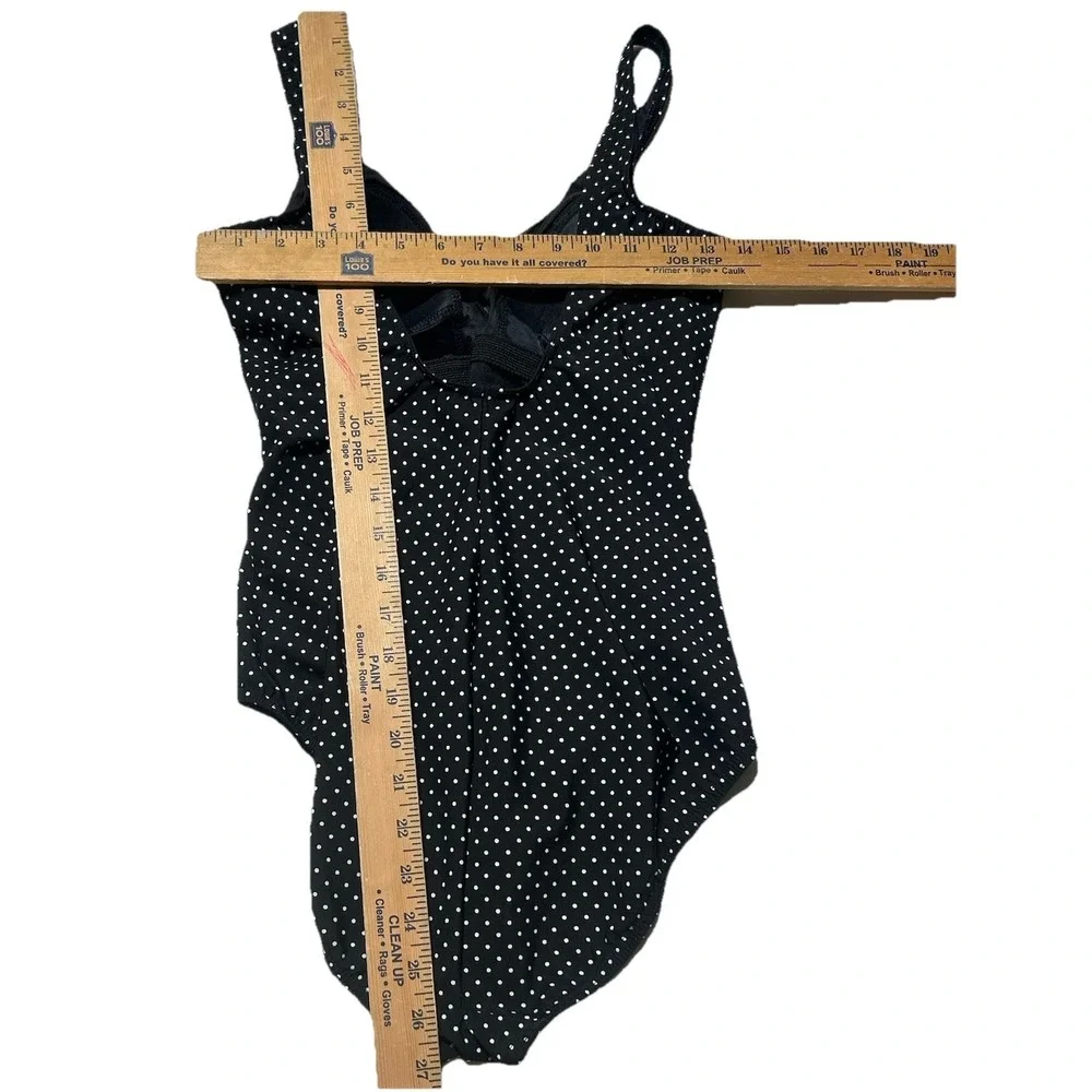 Miraclesuit One Piece Swimsuit 68788 Polka Dot ‎ Black White Size US  12